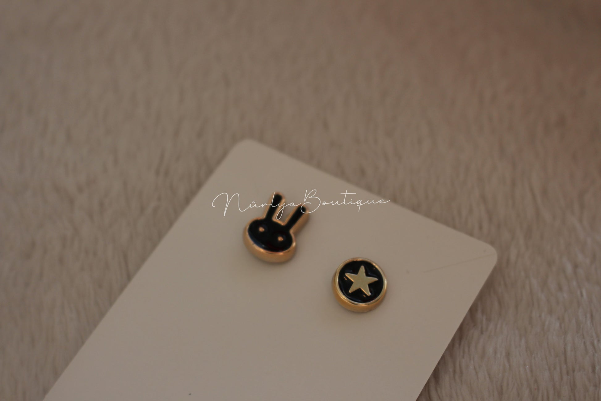 Broches bouton - Noir